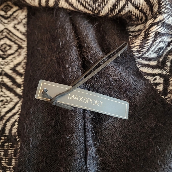 Maxsport Long Cardigan - Picture 14 of 14